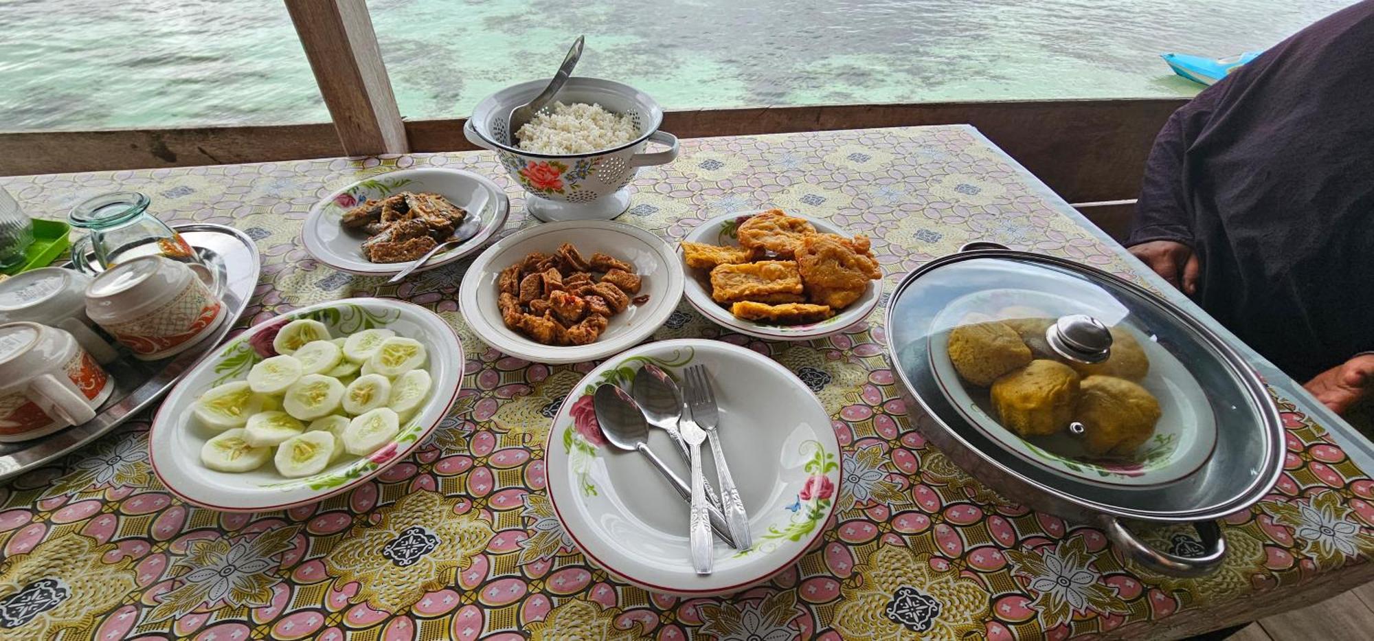 Kia Homestay Banggai Экстерьер фото